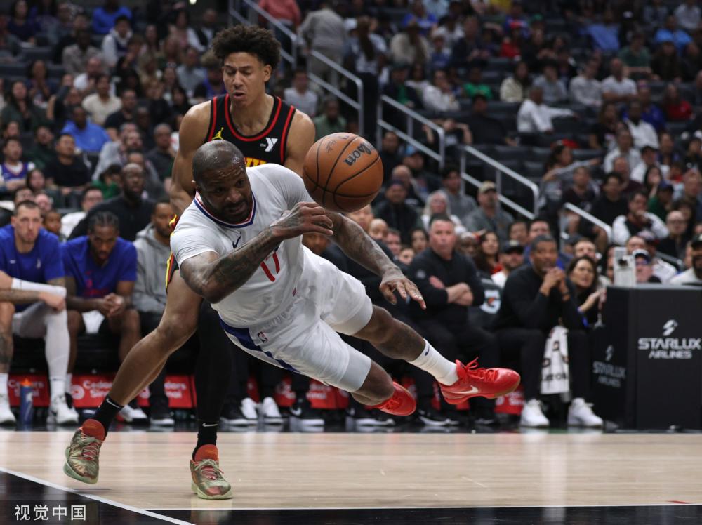 瑙托维奇的 瑙托维奇的