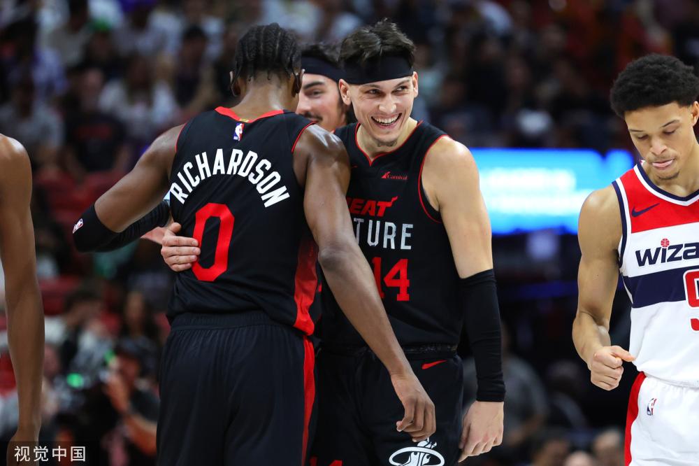 榜首的曼城 榜首的曼城