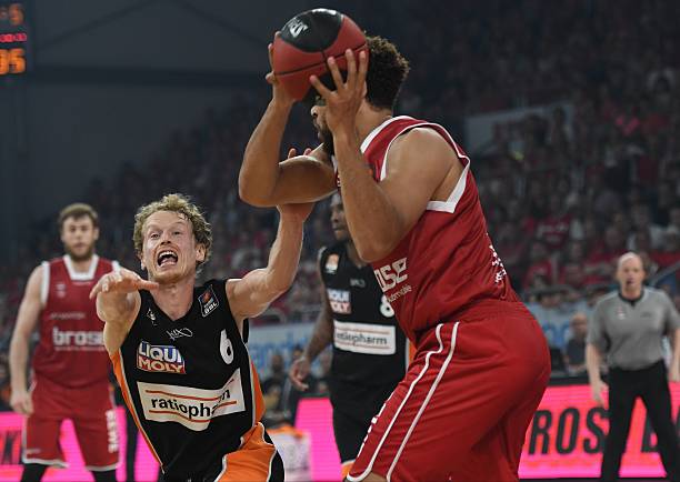 史性里程碑 史性里程碑