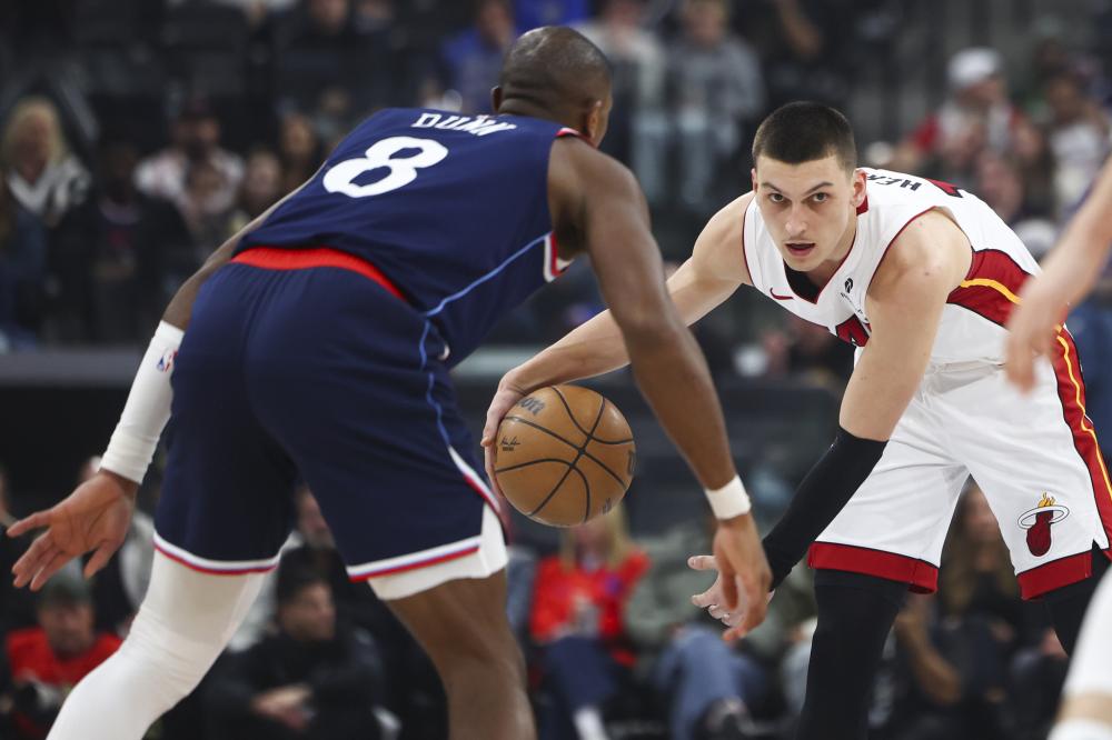 部分球员在 部分球员在